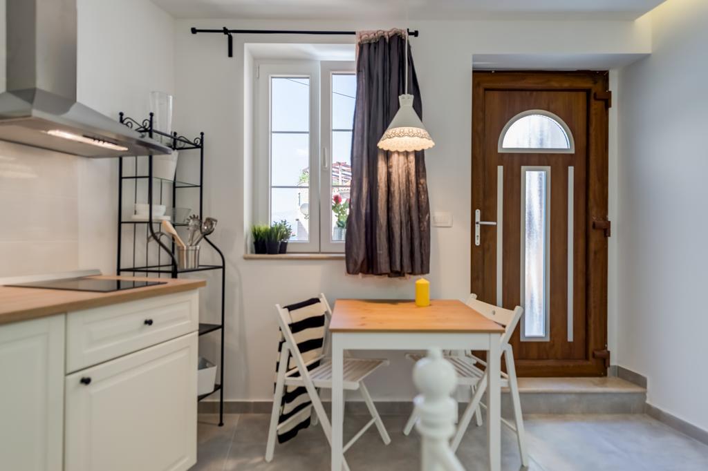 House Riva Apartment Supetar Ngoại thất bức ảnh
